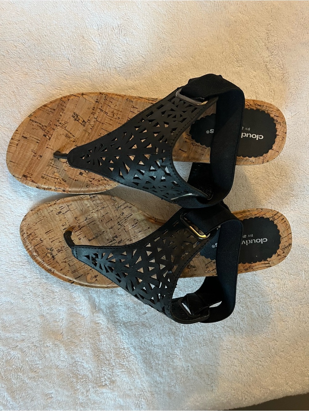 Cloudwalkers Black Laser-Cut Cork Wedge Sandals 7 wide
